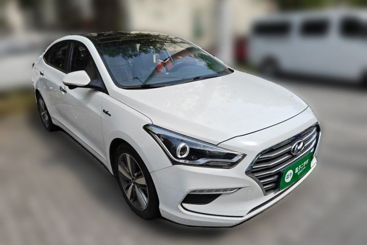 Used Hyundai Mistra 2017 1.6T Automatic Flagship Model TOP China V Emission Standard Front Right 45 Deg