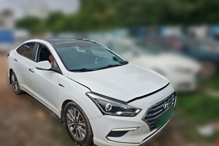 Used Hyundai Mistra 2017 1.6T Automatic Smart GLS China V Standard Front Right 45 Deg