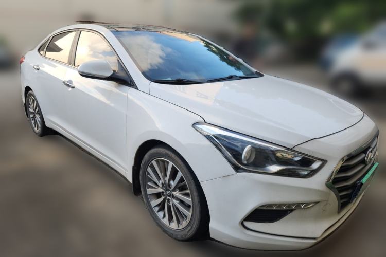 Used Hyundai Mistra 2017 1.8L Automatic Smart GLS China V Standard Front Right 45 Deg