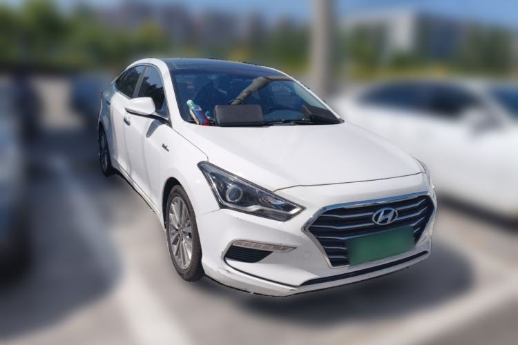Used Hyundai Mistra 2017 1.6T Automatic Smart GLS China V Standard Front Right 45 Deg