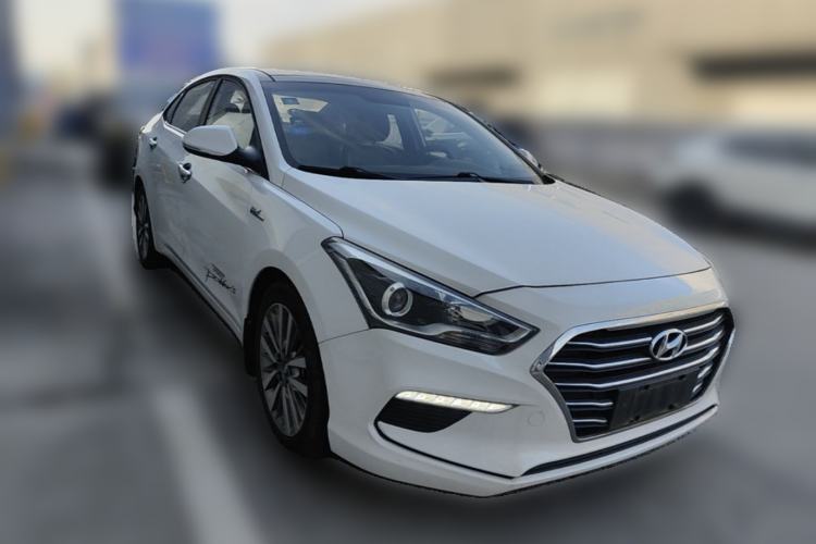 Used Hyundai Mistra 2017 1.6T Automatic Smart GLS China V Standard Front Right 45 Deg