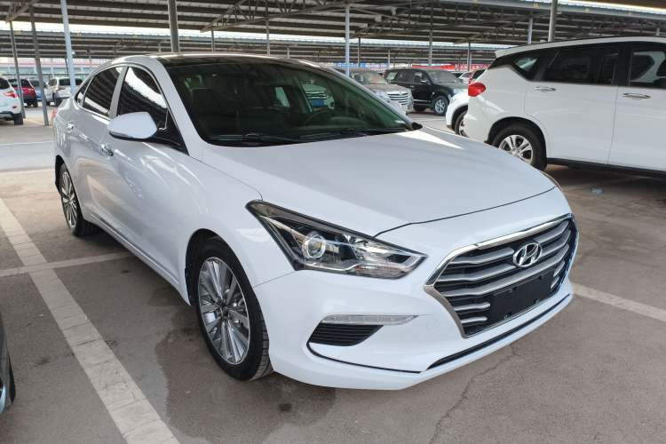Used Hyundai Mistra 2017 1.8L Automatic Smart GLS China V Standard Front Right 45 Deg