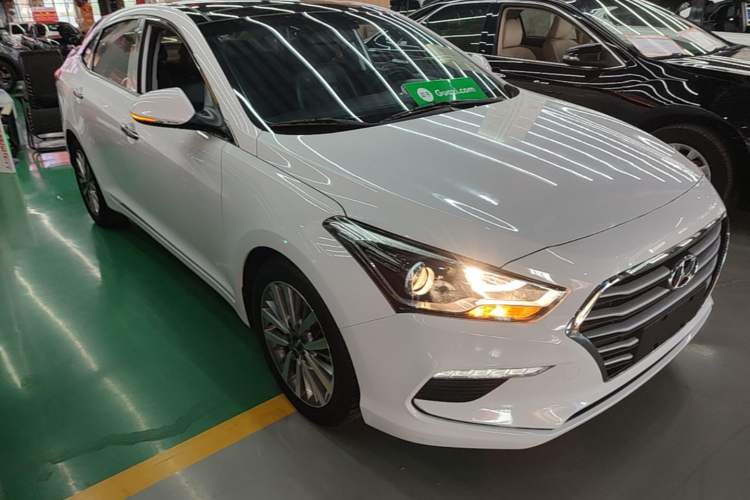 Used Hyundai Mistra 2017 1.8L Automatic Smart GLS China V Standard Front Right 45 Deg