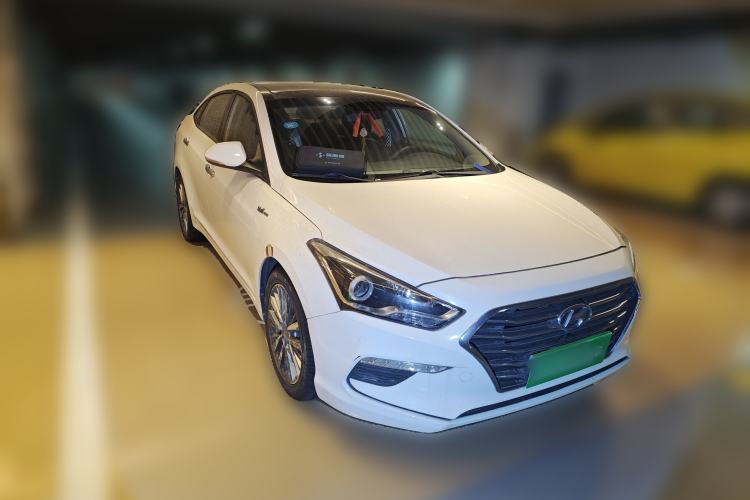 Used Hyundai Mistra 2017 1.6T Automatic Smart GLS China V Standard Front Right 45 Deg