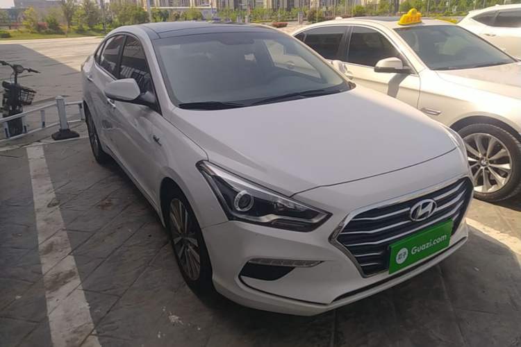 Used Hyundai Mistra 2017 1.6T Automatic Smart GLS China V Standard Front Right 45 Deg