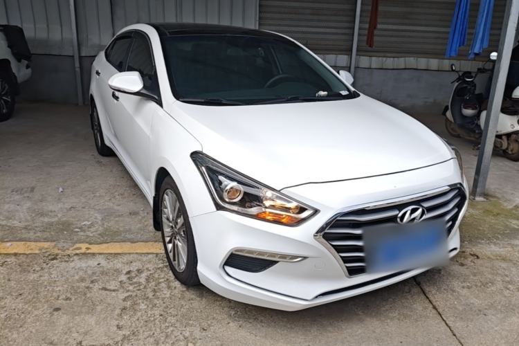 Used Hyundai Mistra 2017 1.8L Automatic Smart GLS China V Standard Front Right 45 Deg