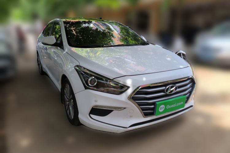 Used Hyundai Mistra 2017 1.8L Automatic Deluxe DLX Model China V Emission Standard Front Right 45 Deg