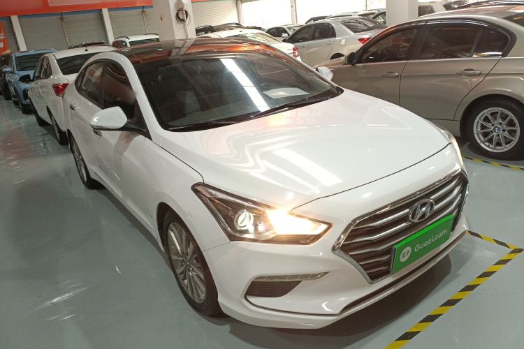 Used Hyundai Mistra 2017 1.8L Automatic Deluxe DLX Model China V Emission Standard Front Right 45 Deg