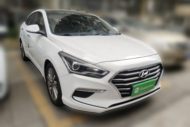 Used Hyundai Mistra 2017 1.8L Automatic Deluxe DLX Model China V Emission Standard Front Right 45 Deg