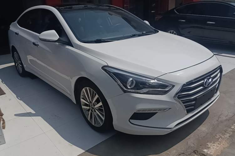 Used Hyundai Mistra 2017 1.8L Automatic Smart GLS China V Standard Front Right 45 Deg