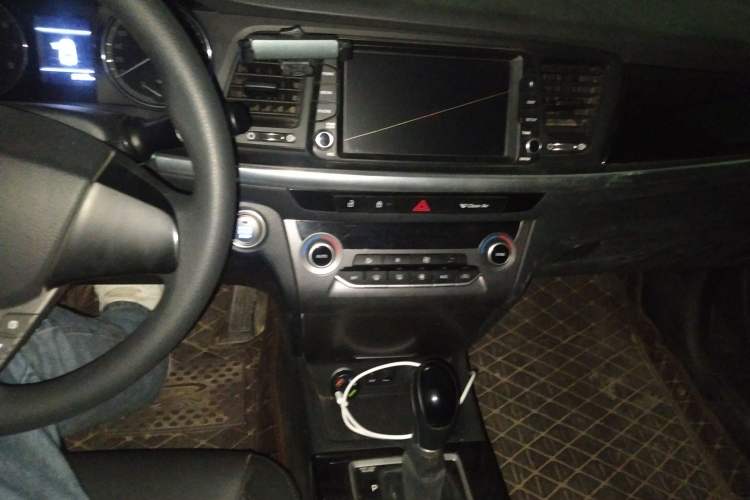 Used Hyundai Mistra 2017 1.8L Automatic Smart GLS China V Standard Gear Lever