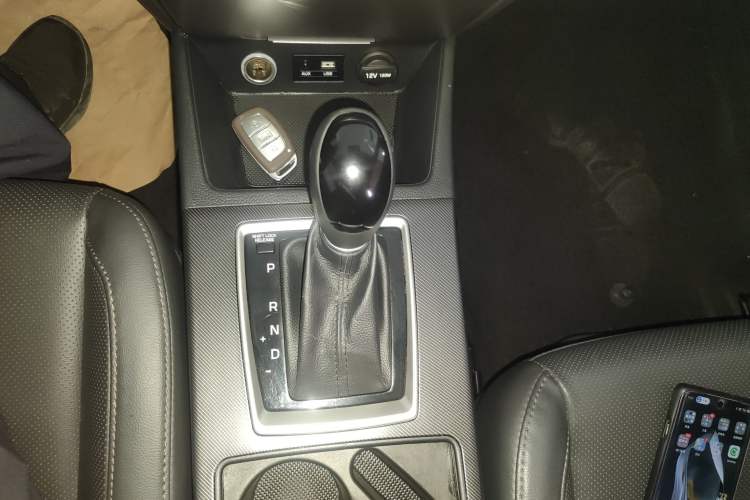 Used Hyundai Mistra 2017 1.8L Automatic Deluxe DLX Model China V Emission Standard Gear Lever