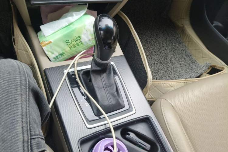 Used Hyundai Mistra 2017 1.8L Automatic Deluxe DLX Model China V Emission Standard Gear Lever