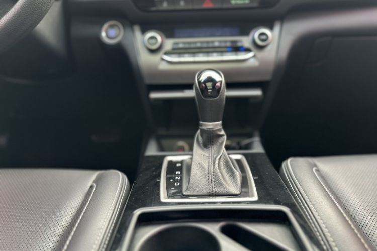 Used Hyundai Mistra 2017 1.6T Automatic Smart GLS China V Standard Gear Lever