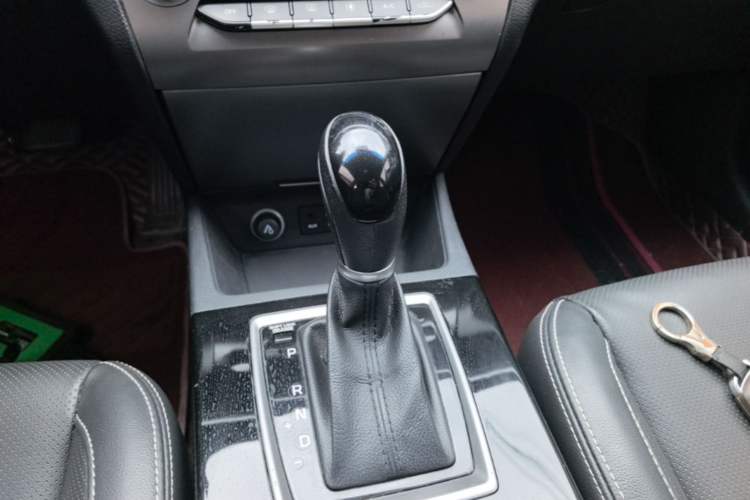 Used Hyundai Mistra 2017 1.6T Automatic Smart GLS China V Standard Gear Lever