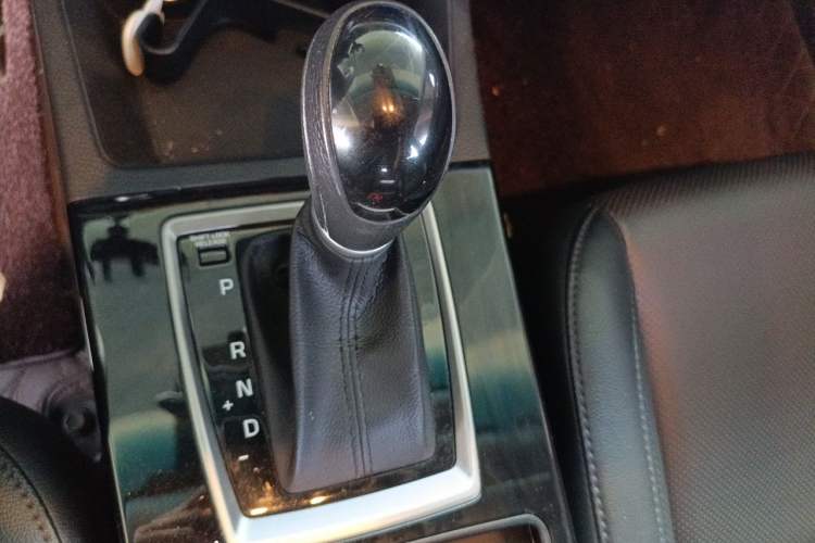 Used Hyundai Mistra 2017 1.8L Automatic Smart GLS China V Standard Gear Lever