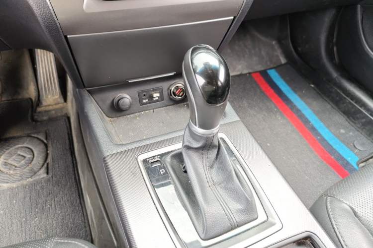 Used Hyundai Mistra 2017 1.8L Automatic Deluxe DLX Model China V Emission Standard Gear Lever