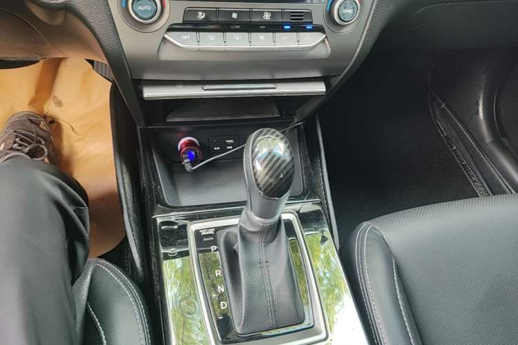 Used Hyundai Mistra 2017 1.6T Automatic Smart GLS China V Standard Gear Lever