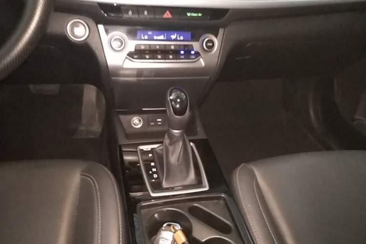 Used Hyundai Mistra 2017 1.8L Automatic Smart GLS China V Standard Gear Lever