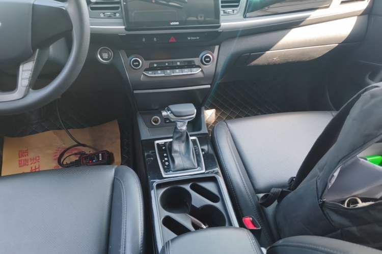 Used Hyundai Mistra 2017 1.8L Automatic Smart GLS China V Standard Gear Lever