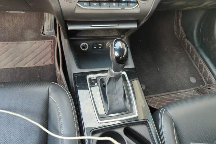 Used Hyundai Mistra 2017 1.6T Automatic Smart GLS China V Standard Gear Lever