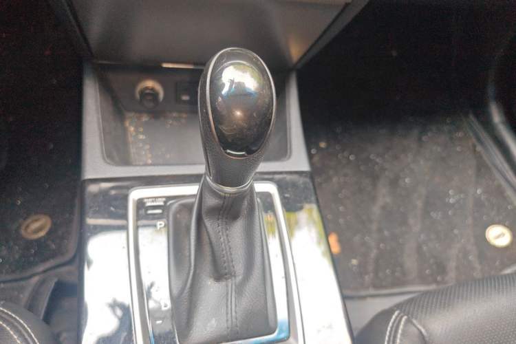 Used Hyundai Mistra 2017 1.6T Automatic Smart GLS China V Standard Gear Lever