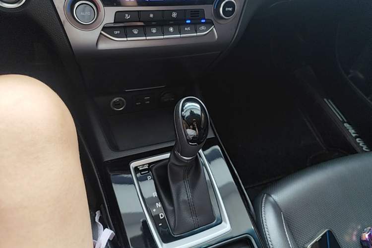 Used Hyundai Mistra 2017 1.8L Automatic Smart GLS China V Standard Gear Lever
