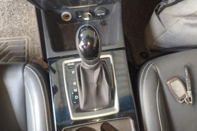 Used Hyundai Mistra 2017 1.6T Automatic Smart GLS China V Standard Gear Lever