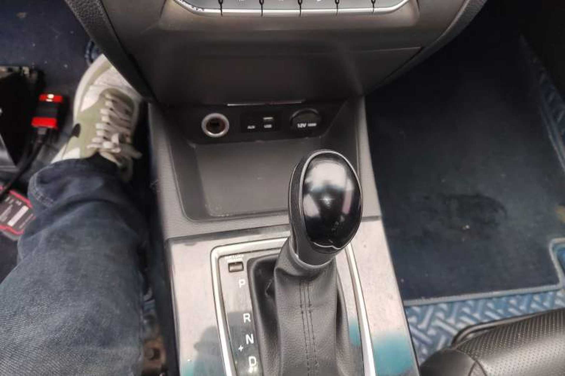 Used Hyundai Mistra 2017 1.8L Automatic Smart GLS China V Standard Gear Lever