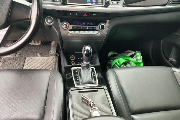 Used Hyundai Mistra 2017 1.8L Automatic Smart GLS China V Standard Gear Lever