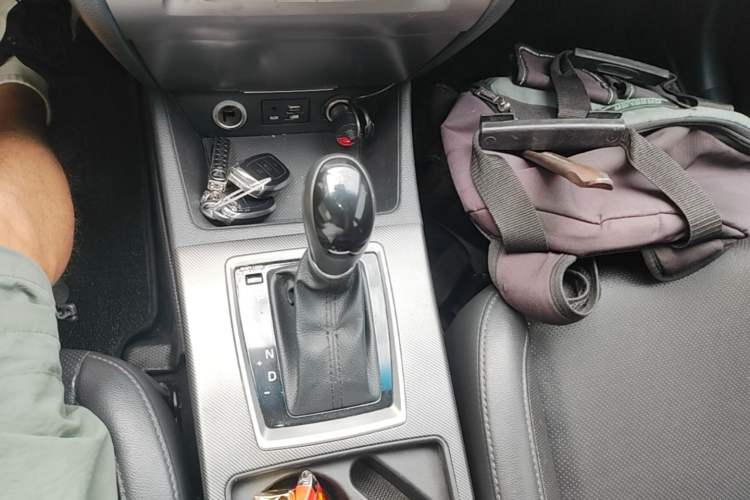 Used Hyundai Mistra 2017 1.8L Automatic Deluxe DLX Model China V Emission Standard Gear Lever