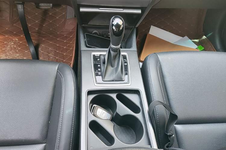Used Hyundai Mistra 2017 1.8L Automatic Deluxe DLX Model China V Emission Standard Gear Lever