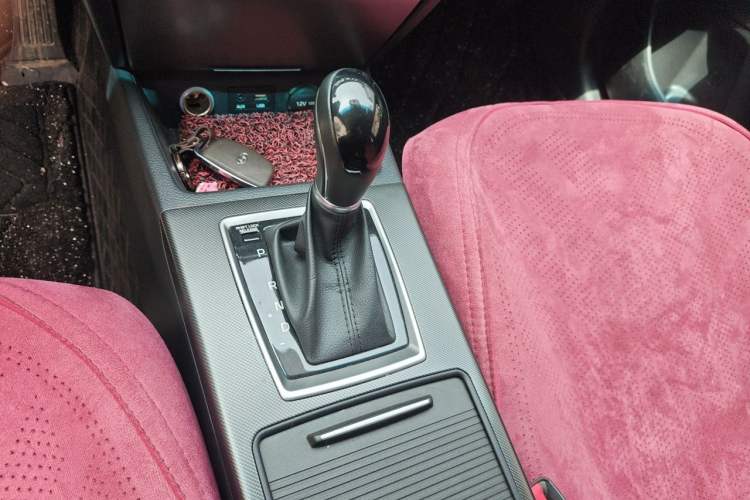 Used Hyundai Mistra 2017 1.8L Automatic Deluxe DLX Model China V Emission Standard Gear Lever