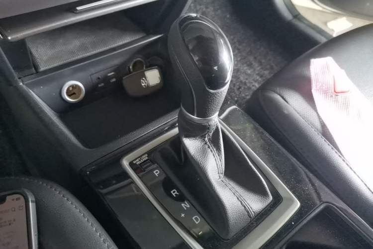 Used Hyundai Mistra 2017 1.8L Automatic Smart GLS China V Standard Gear Lever