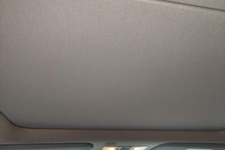 Used Hyundai Mistra 2017 1.8L Automatic Deluxe DLX Model China V Emission Standard Headliner
