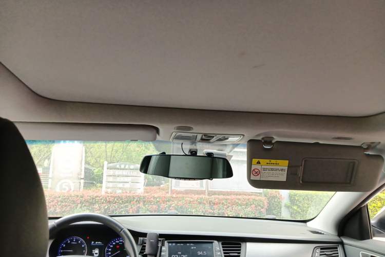 Used Hyundai Mistra 2017 1.8L Automatic Deluxe DLX Model China V Emission Standard Headliner