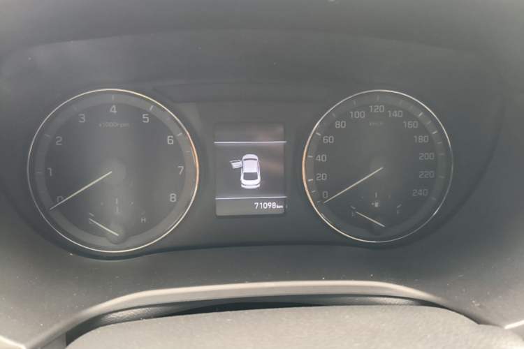 Used Hyundai Mistra 2017 1.8L Automatic Smart GLS China V Standard Instrument Cluster