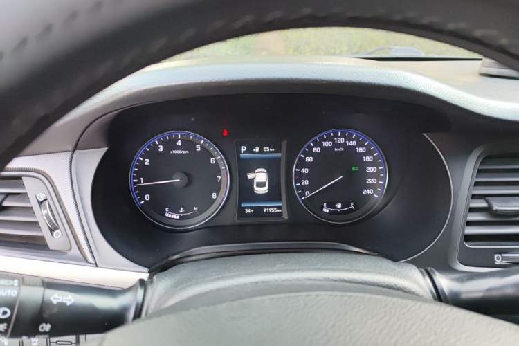 Used Hyundai Mistra 2017 1.8L Automatic Deluxe DLX Model China V Emission Standard Instrument Cluster