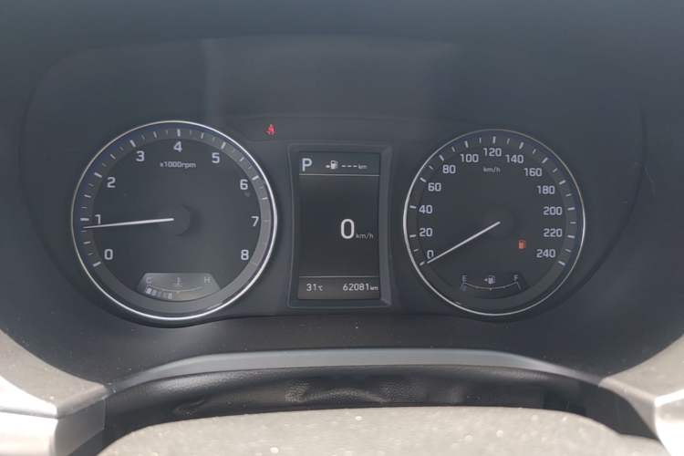 Used Hyundai Mistra 2017 1.8L Automatic Deluxe DLX Model China V Emission Standard Instrument Cluster