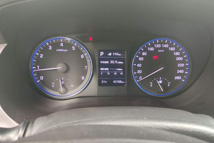 Used Hyundai Mistra 2017 1.6T Automatic Smart GLS China V Standard Instrument Cluster
