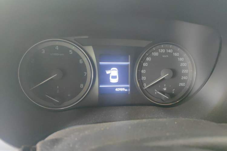 Used Hyundai Mistra 2017 1.6T Automatic Smart GLS China V Standard Instrument Cluster