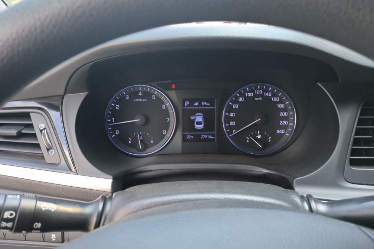 Used Hyundai Mistra 2017 1.8L Automatic Smart GLS China V Standard Instrument Cluster