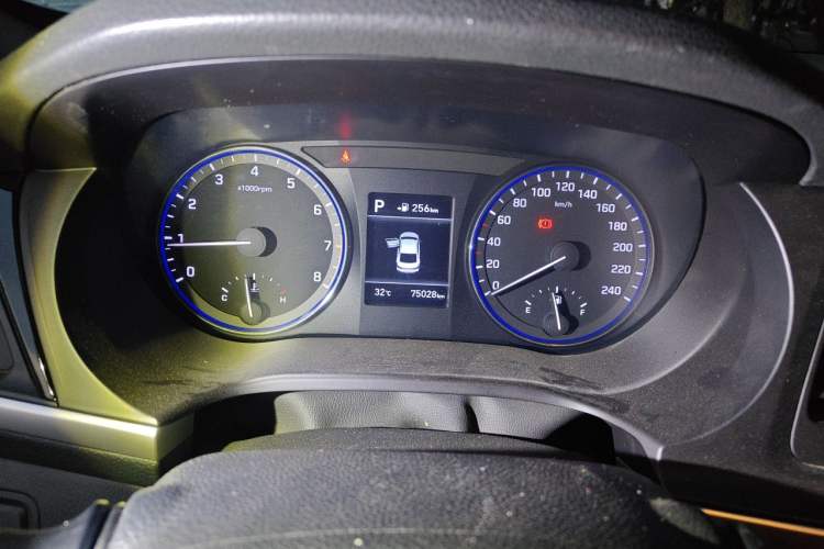 Used Hyundai Mistra 2017 1.8L Automatic Smart GLS China V Standard Instrument Cluster