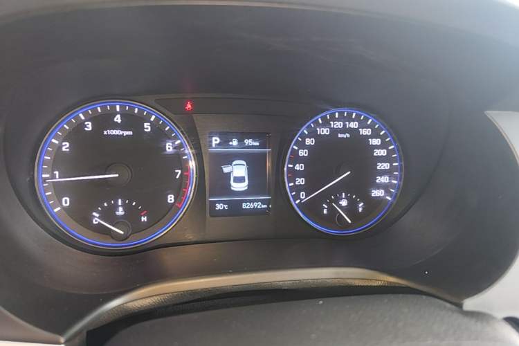Used Hyundai Mistra 2017 1.6T Automatic Smart GLS China V Standard Instrument Cluster