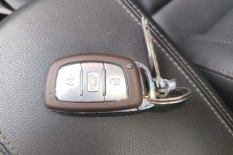 Used Hyundai Mistra 2017 1.8L Automatic Smart GLS China V Standard Interior 1
