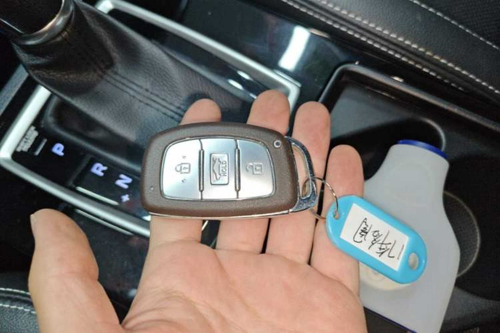 Used Hyundai Mistra 2017 1.6T Automatic Smart GLS China V Standard Interior 1
