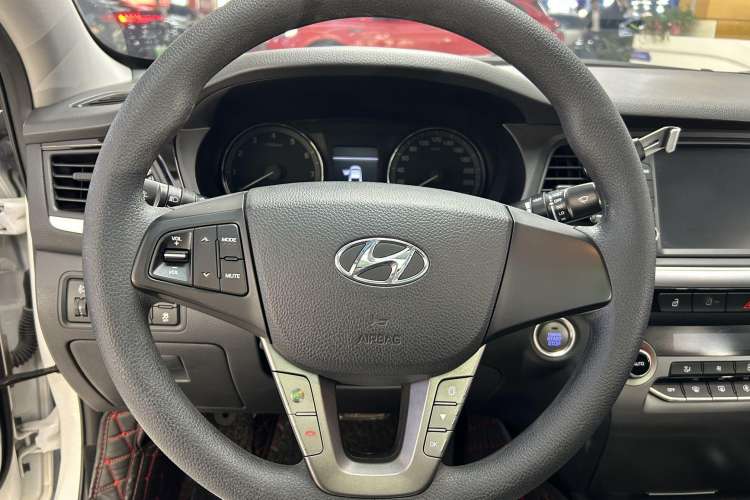 Used Hyundai Mistra 2017 1.8L Automatic Smart GLS China V Standard Interior 2