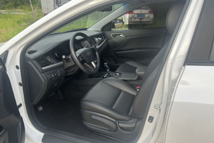 Used Hyundai Mistra 2017 1.8L Automatic Smart GLS China V Standard Interior 2