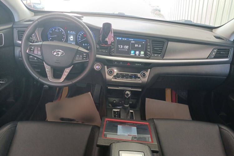 Used Hyundai Mistra 2017 1.8L Automatic Deluxe DLX Model China V Emission Standard Interior 2