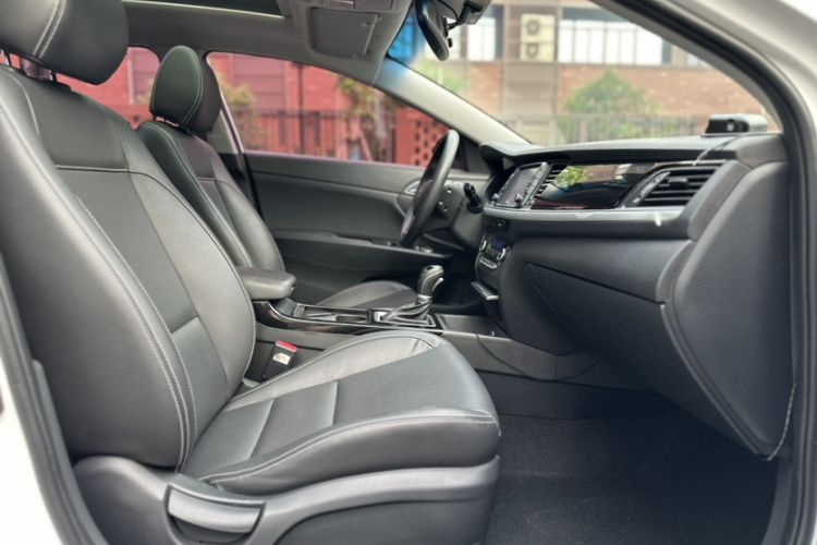 Used Hyundai Mistra 2017 1.6T Automatic Smart GLS China V Standard Interior 3